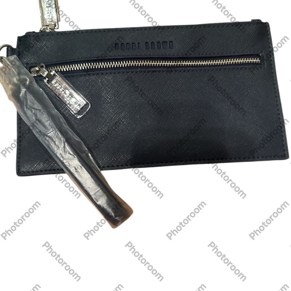 NWT Bobbi Brown Black Wristlet with Silver Accents - Picture 1 of 5